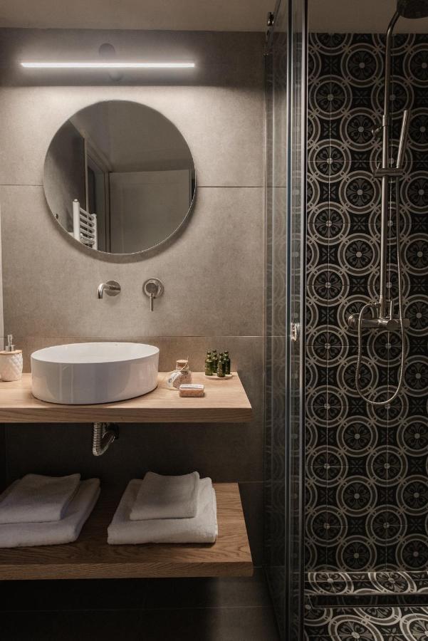 Viatzo Villas - Eclectic Villas With Heated Saltwater Pools Mouzákion 외부 사진