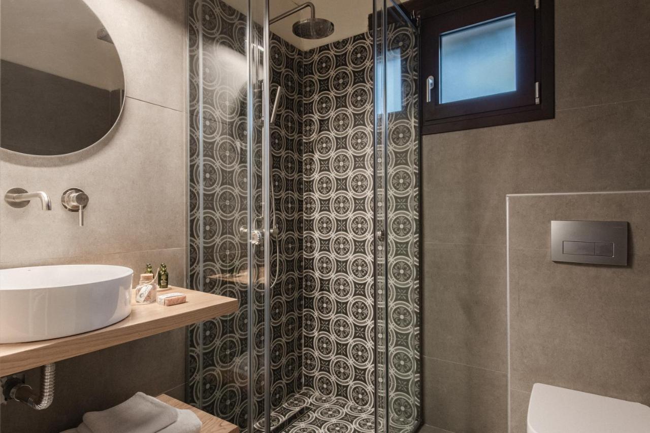 Viatzo Villas - Eclectic Villas With Heated Saltwater Pools Mouzákion 외부 사진