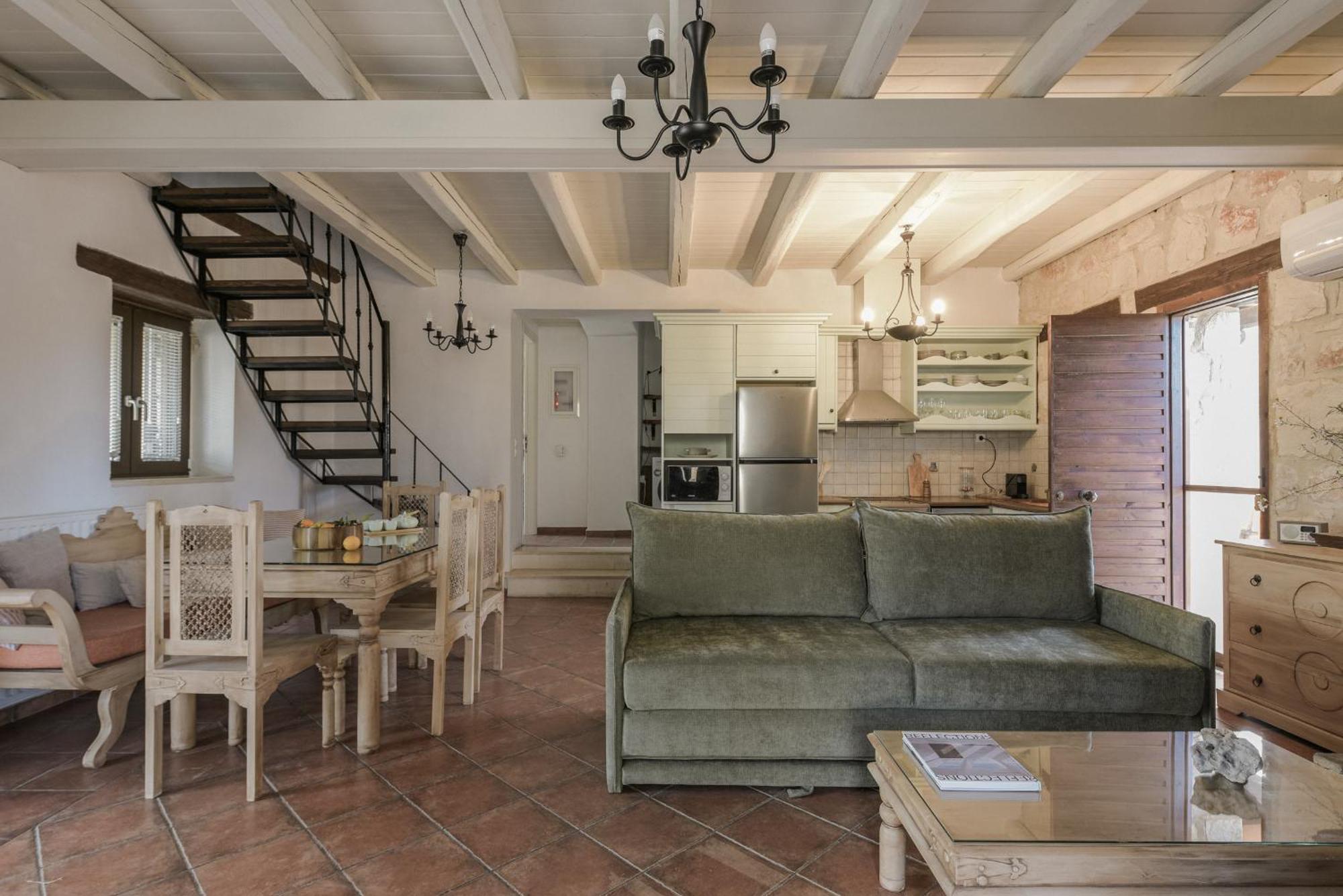 Viatzo Villas - Eclectic Villas With Heated Saltwater Pools Mouzákion 외부 사진